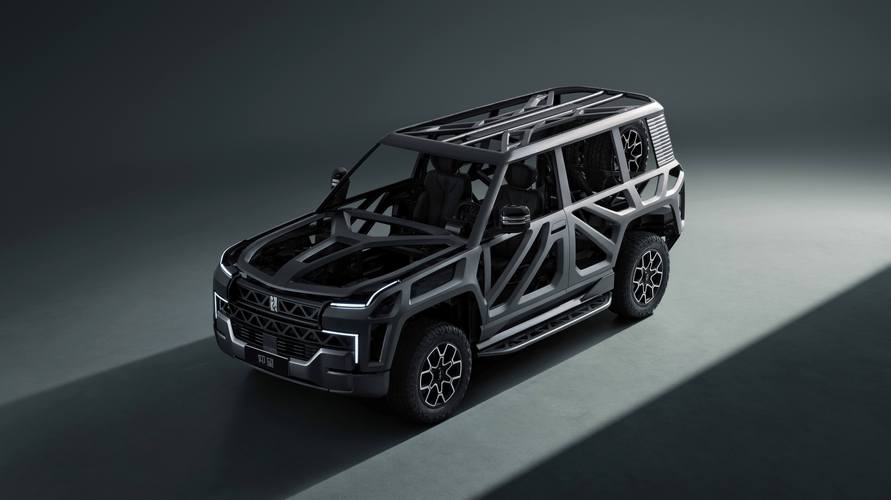 成都16仰望U8硬派越野的科技魅力，国能汽车对传统燃油车市场的冲击